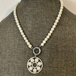 Vintage white Beaded rhinestone pendant Necklace